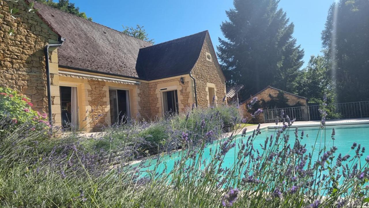 Villa Les Jardins De Raiatea Sarlat-la-Caneda Bagian luar foto